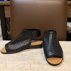 COMFORTVIEW “BLAKELY “ SANDELS SIZE 9Wide